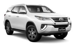 Toyota Fortuner 4WD 